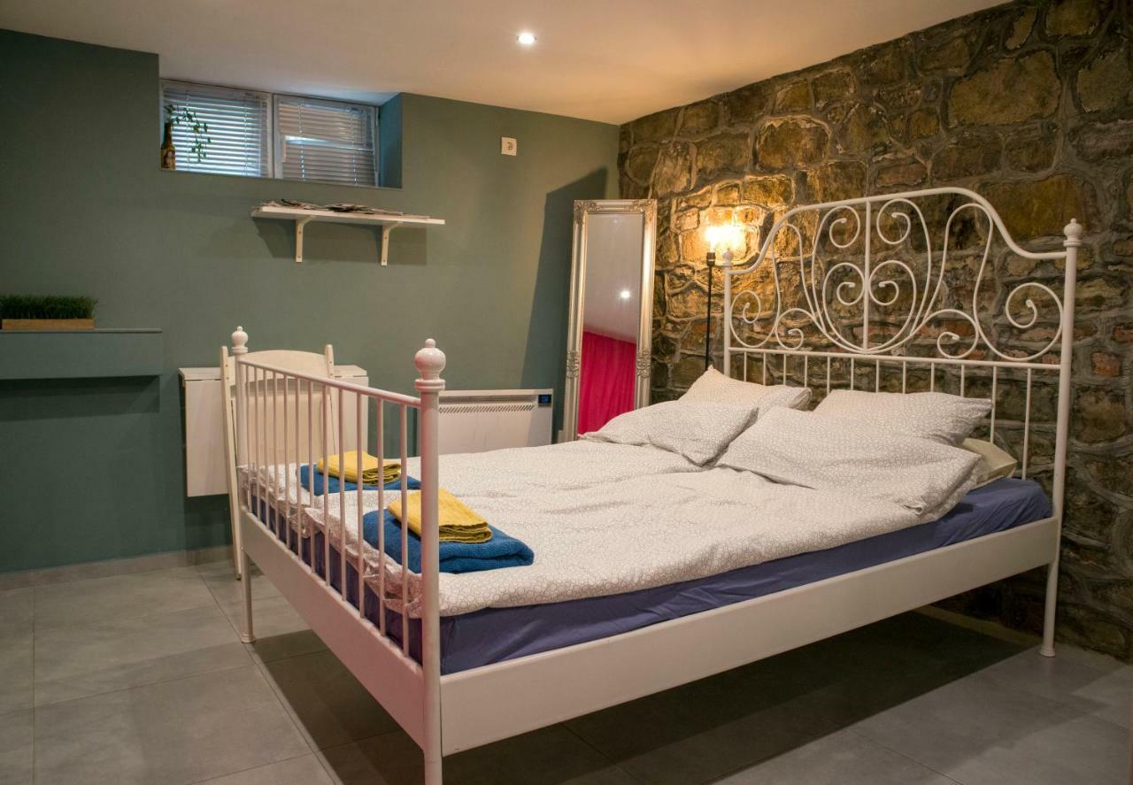Sofia Center Cave Apartment Екстериор снимка